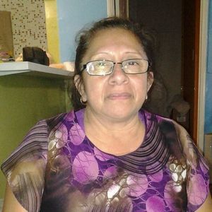 Meet your Posher, Elvira